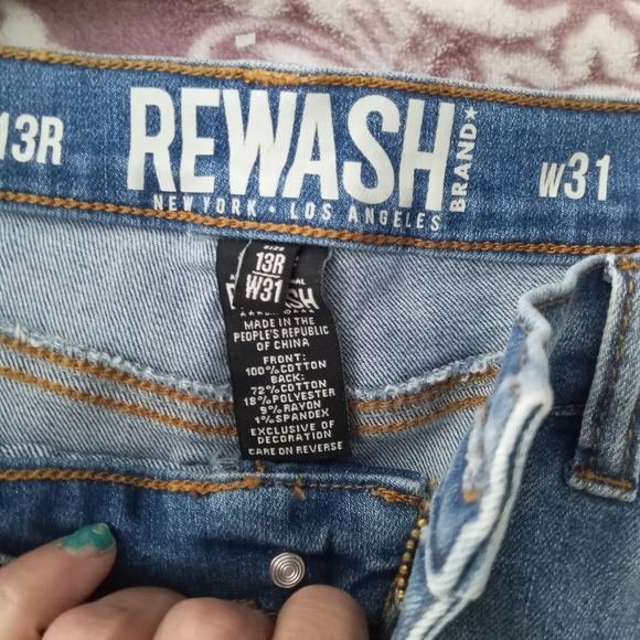 Jean skirt - Picture 2 of 2